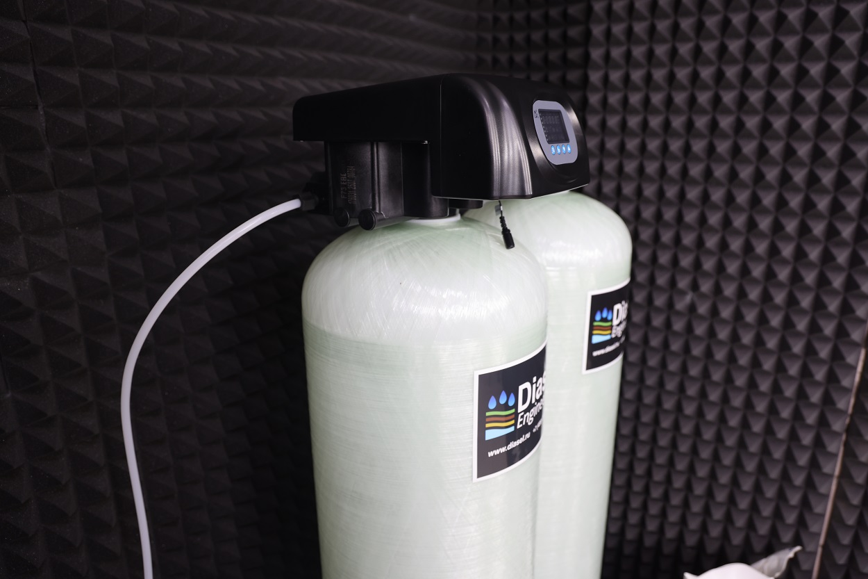 Умягчитель непрерывный DFD 1354 TWIN